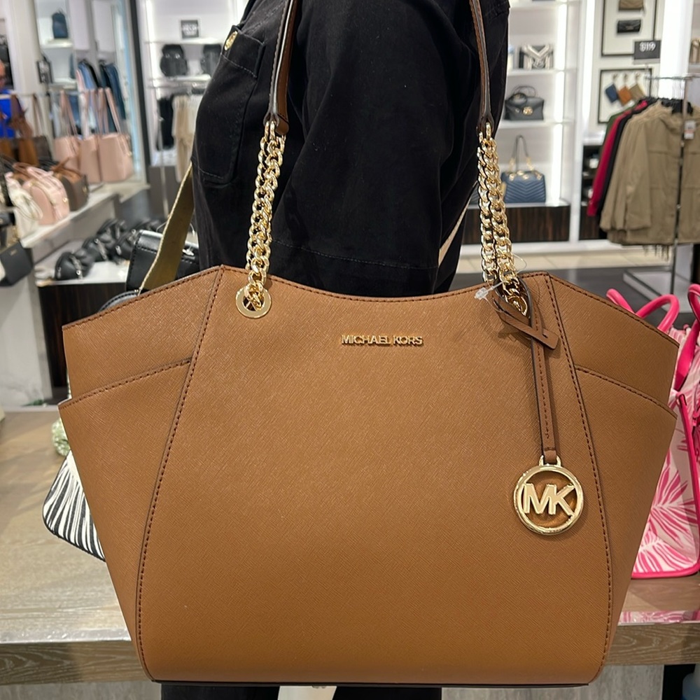 Michael Kors MICHAEL KORS 
Jet Set Large Saffiano Leather Shoulder Tote Bag

NWT - Picture 15 of 16